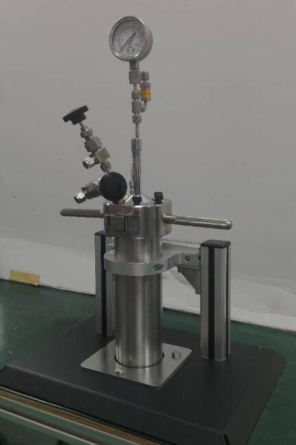 高溫水熱釜(圖2) 高溫水熱釜(圖2)